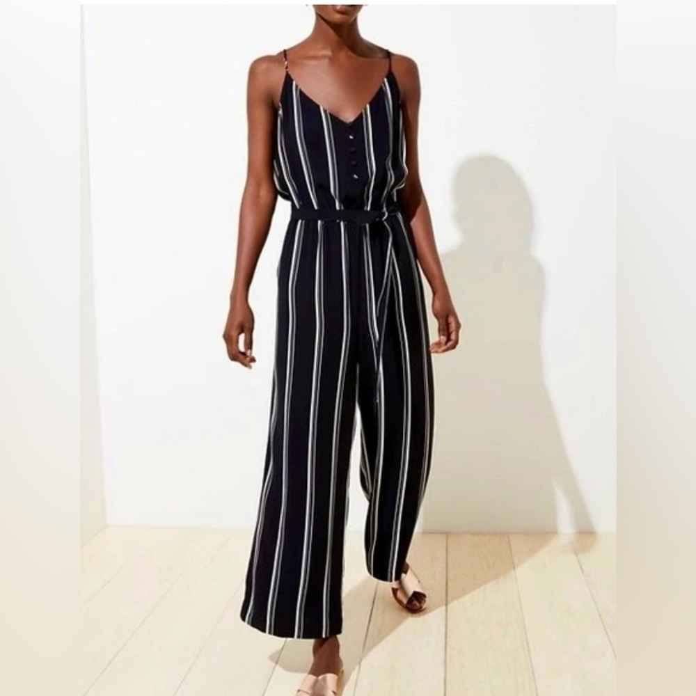 🖤🤍LOFT Striped Jumpsuit🤍🖤